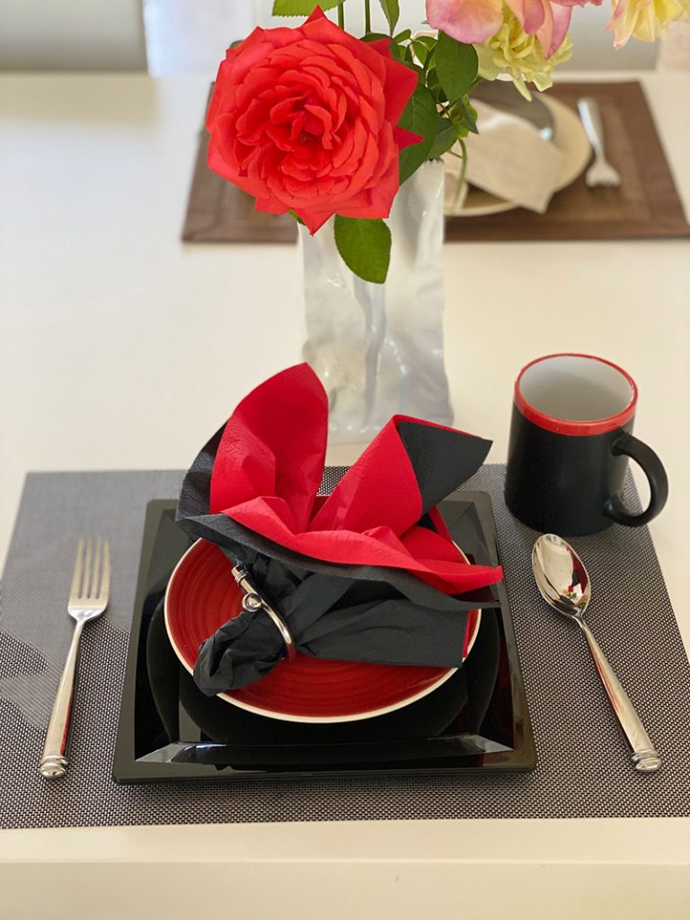 Table Setting With Flowers