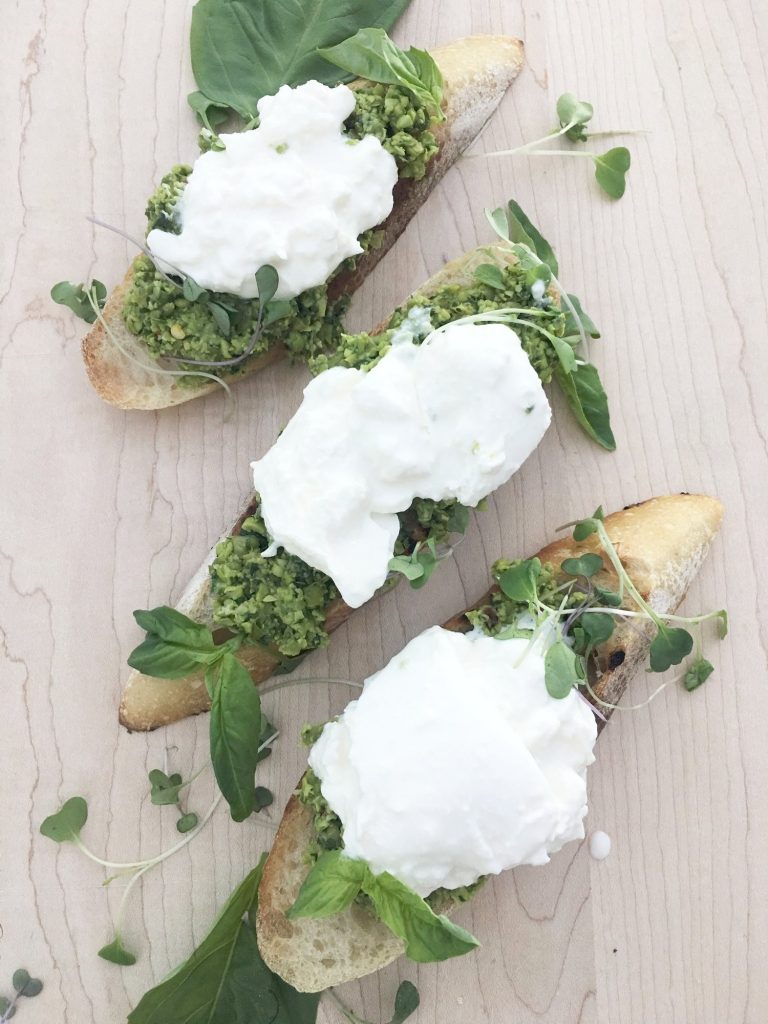 Pea Pesto and Burrata Crostini