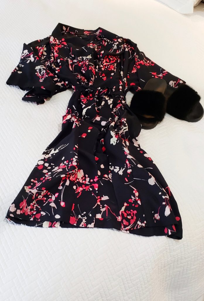 Natori Floral Robe