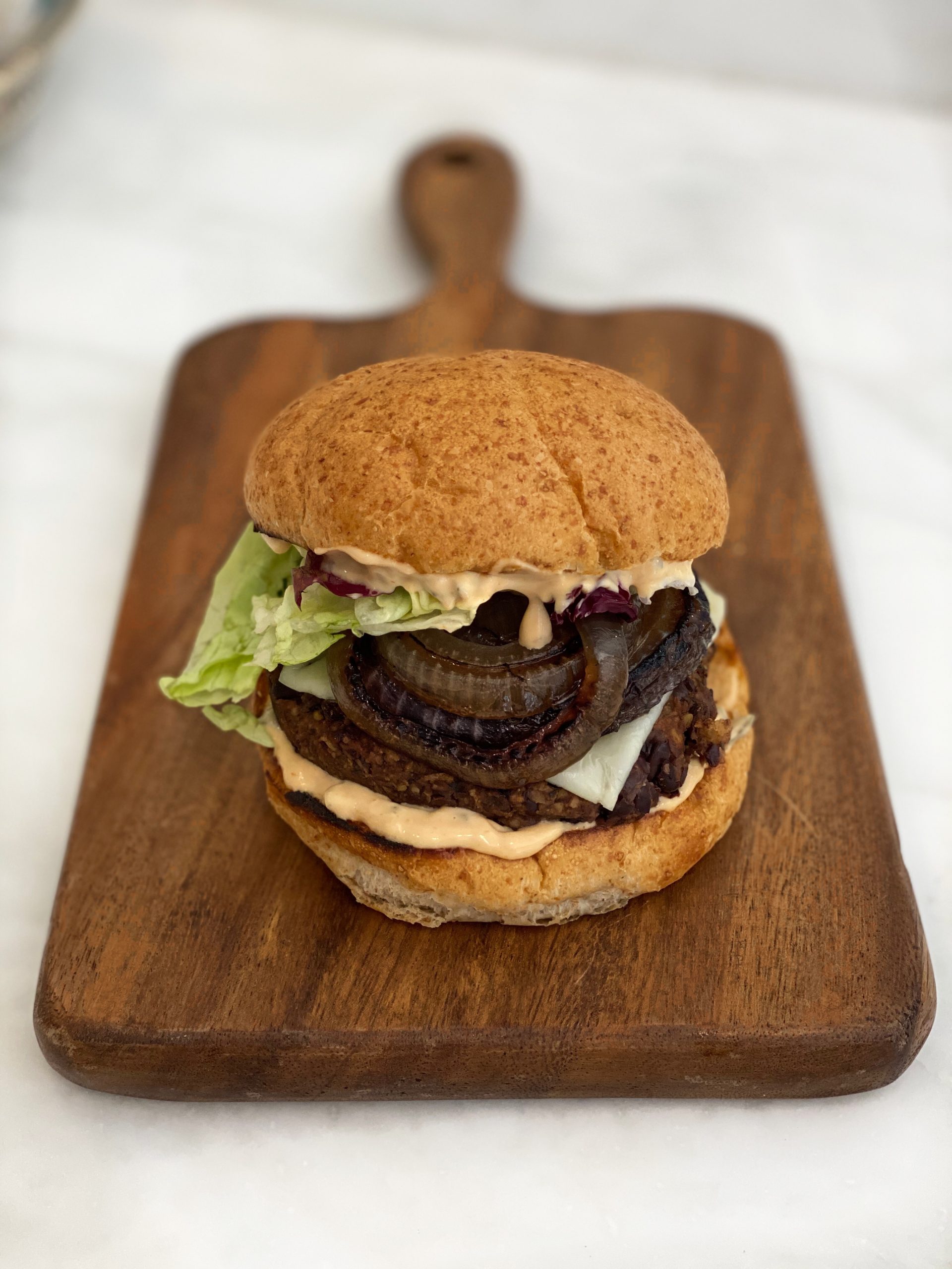 Black Bean and Mushroom Burger – Fabulesley
