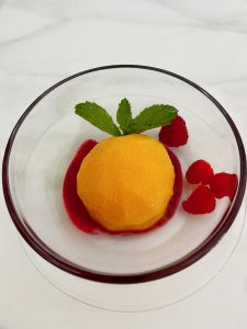 Peaches in Raspberry Sauce